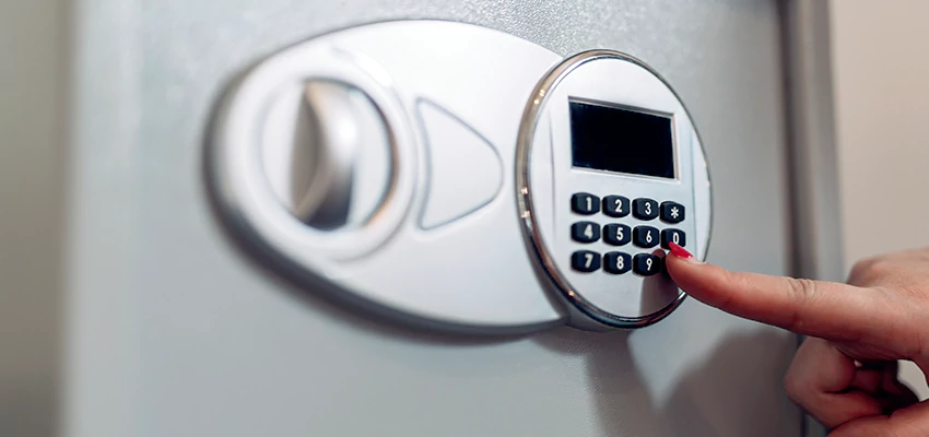 Jewelry Safe Cracking in Ione, California